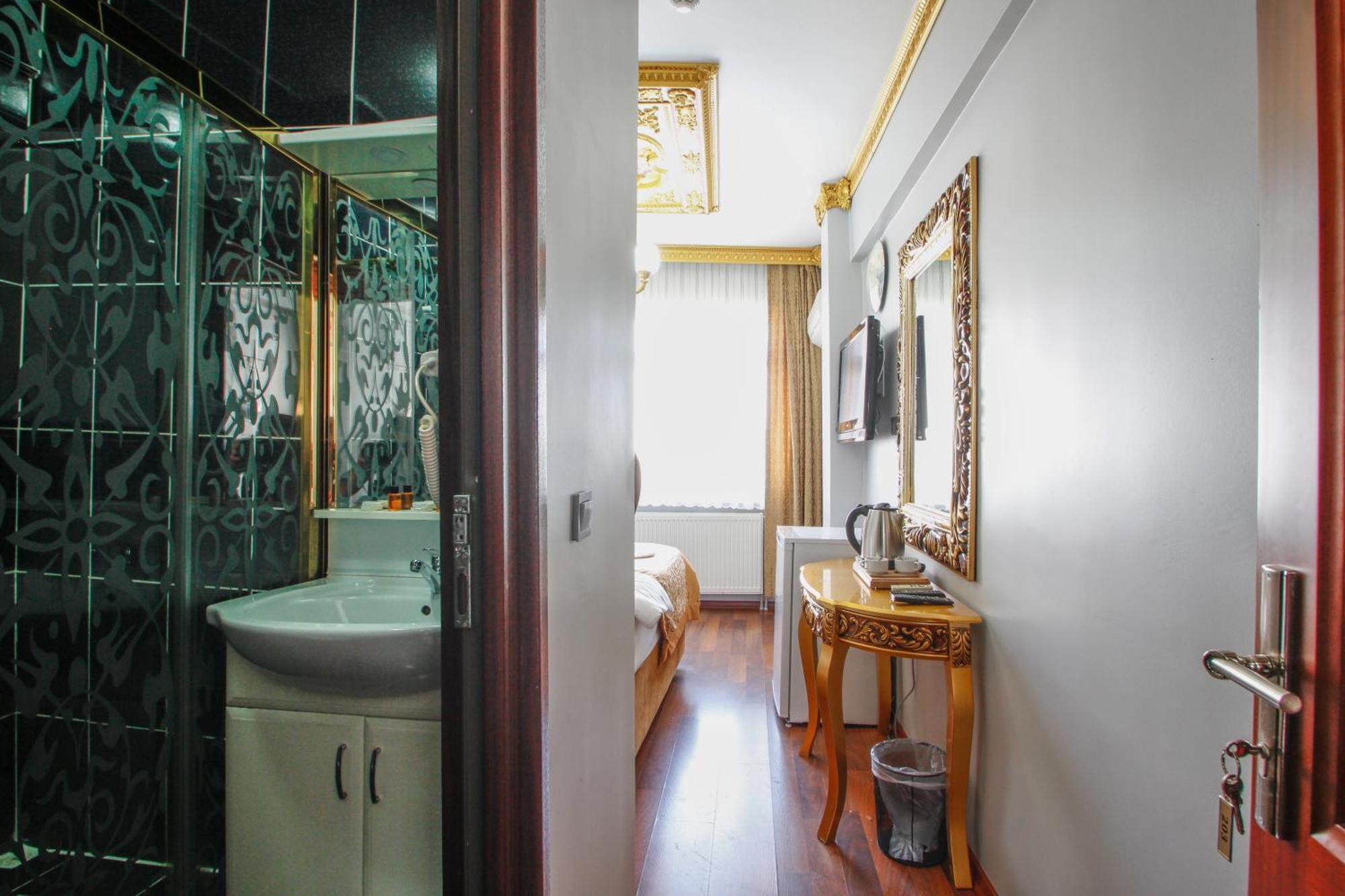 Californiacityhotel Istanbul Eksteriør bilde